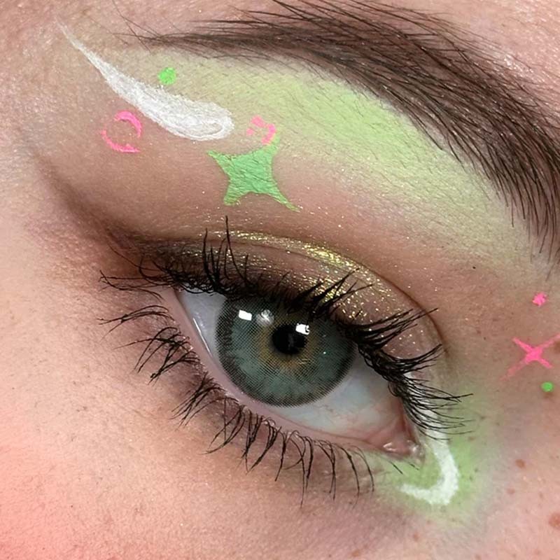Siri Green (سيري جرين)عدسات لاصقة